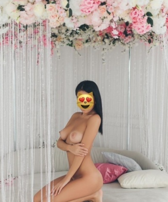 Анкета проститутки Амелия - город Лучистое, 27 лет, №13940